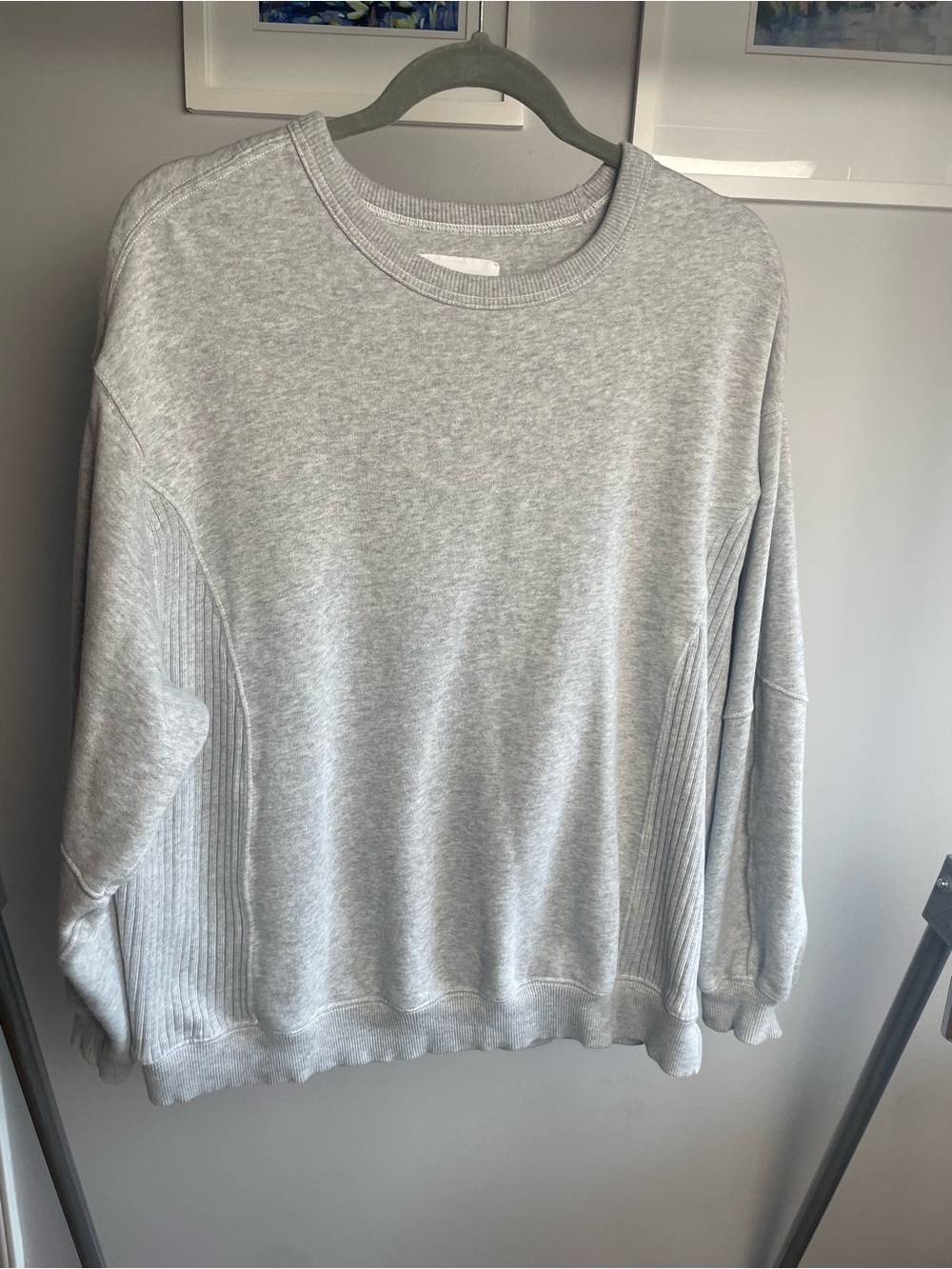Aerie Light Gray Women's Crewneck Sweater